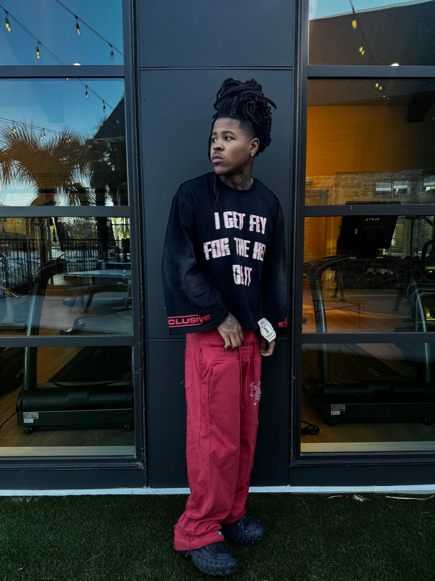 Me Vs Me Two Times Sweatpants - Cran-Apple