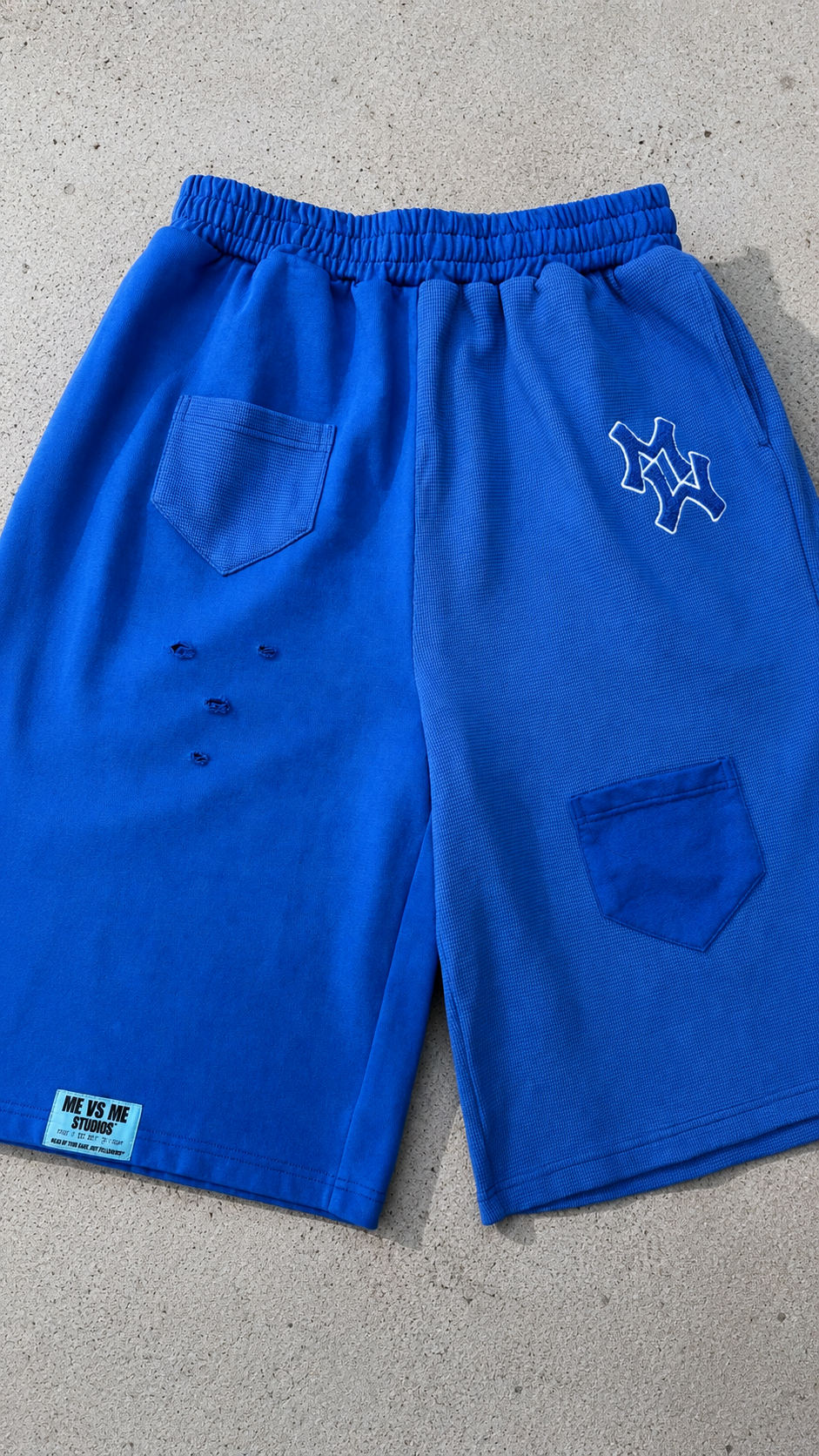 Blues Clues Yin Yang 3/4 Shorts