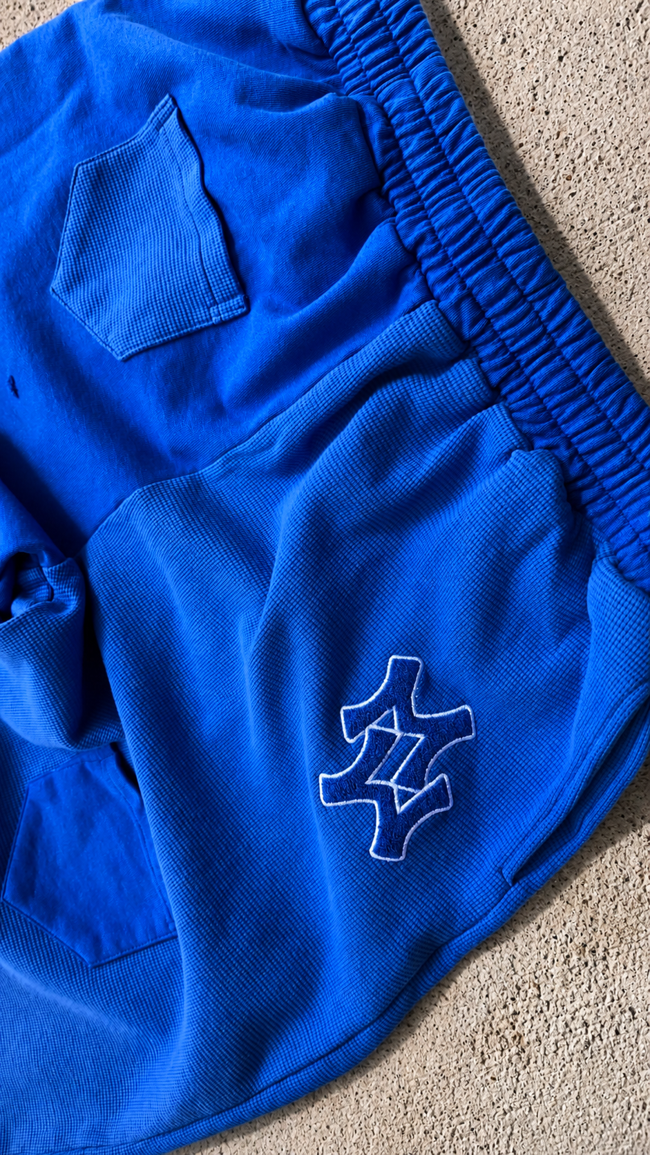 Blues Clues Yin Yang 3/4 Shorts